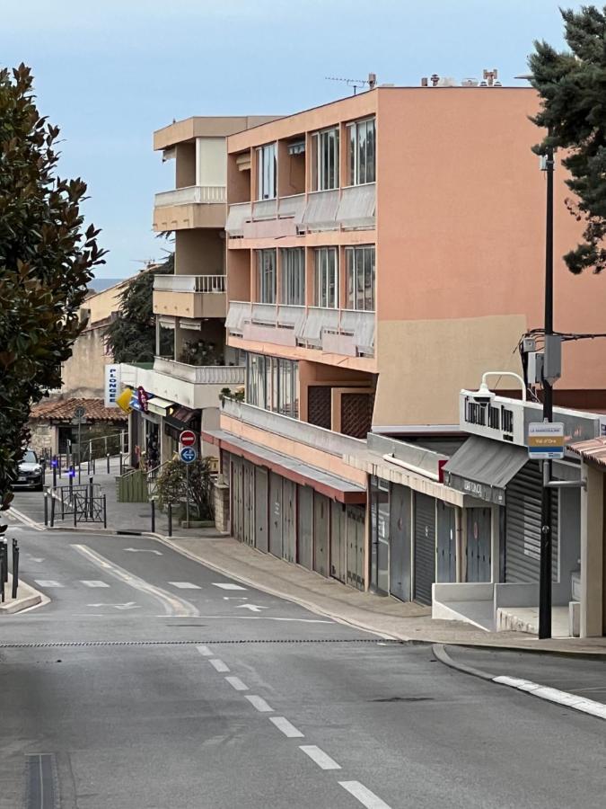 Magnifique Appartement A Cassis,Parking,2 Pas Du Port מראה חיצוני תמונה